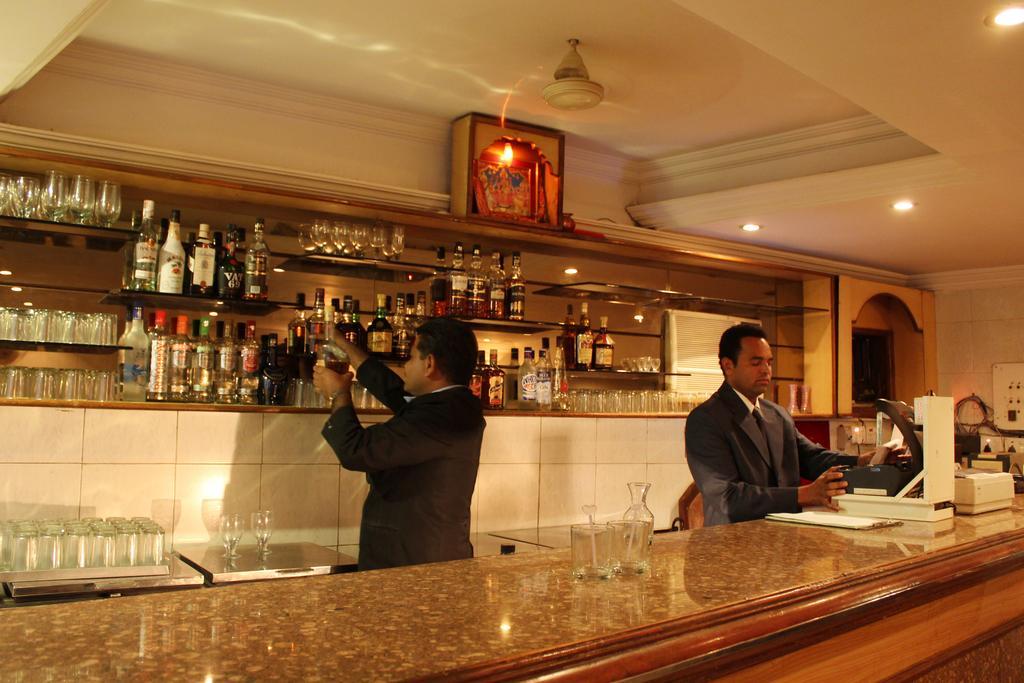 Hotel Kohinoor Plaza Aurangabad  Eksteriør bilde